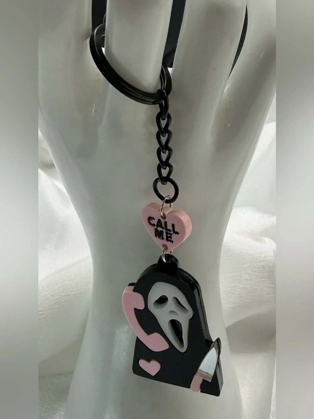HAND UPCYCLED GHOST FACE FROM SCREAM CALL ME KEYCHAIN